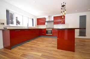 Photo 19- click for photo gallery